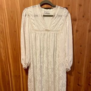 Vintage Christian Dior white nightgown S-M